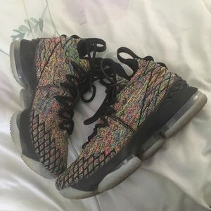 lebron 15's